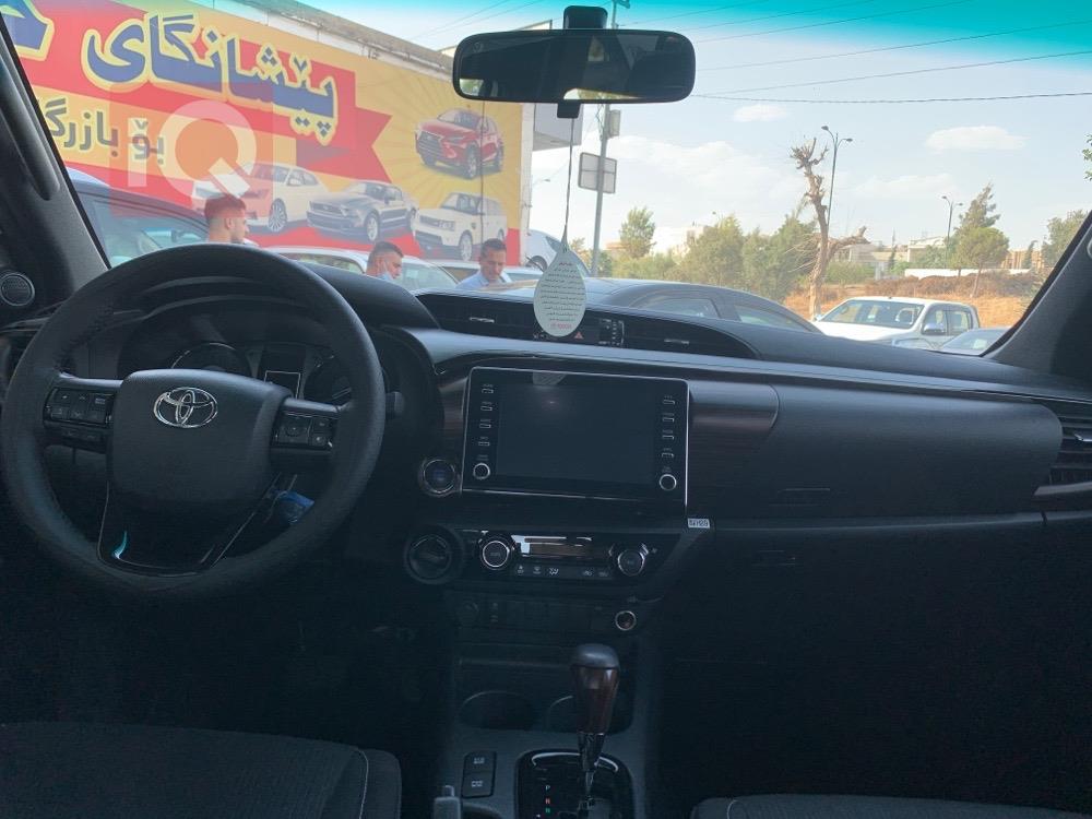 تۆیۆتا هایلۆکس